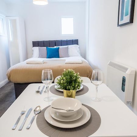 West Street Studio Apartments In Southend Buitenkant foto